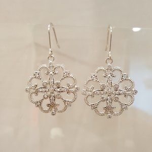 Beautiful Sterling Silver CZ Snowflake Dangle Earrings Sparkling Winter Pair